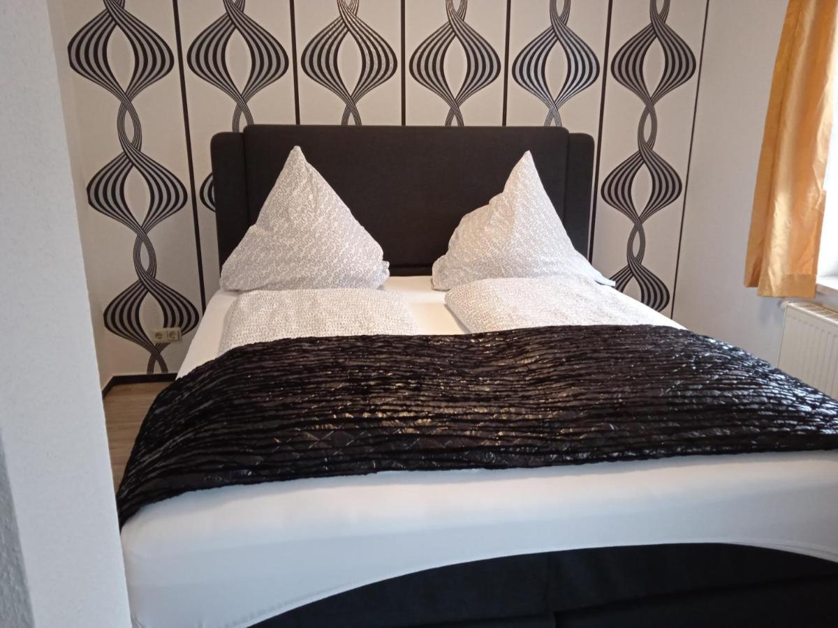 Hotel&restaurant Zum Adlersberg Schleusingen